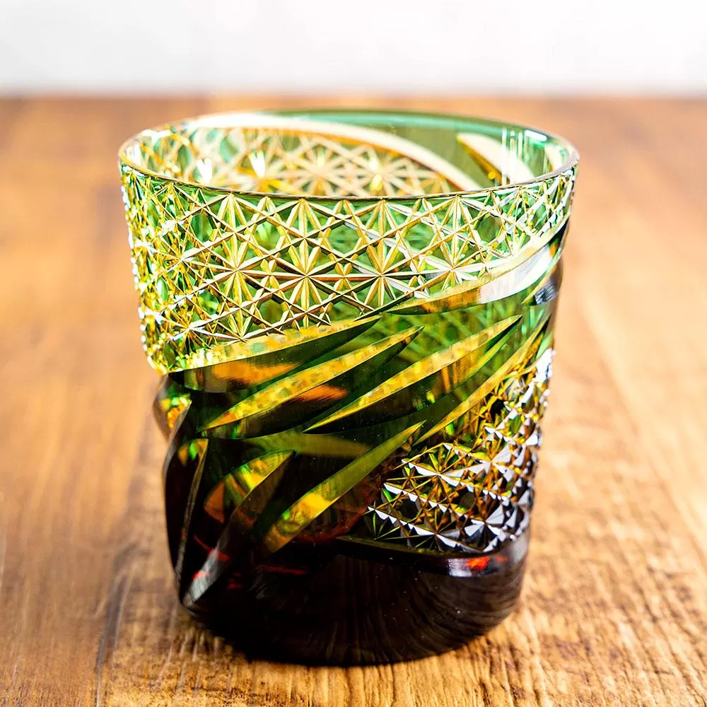 小樽 切子 オールド雅 ー緑琥珀ー 約250ml×1個 高さ9cm 化粧箱