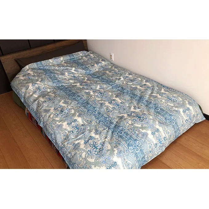 ダウンエッセンス(ポリエステル)冬掛布団1.8kg シングル1枚(色：緑系)