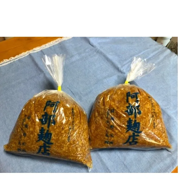  秋田県産 昔ながら 手作り お味噌 4kg [ 米味噌 塩分控えめ 秋田県産 みそ 味噌 味噌汁 お味噌汁 ] 
