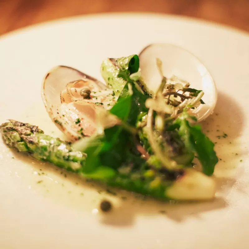 【Bistro YEBISU】《ディナーお食事券》季節のおまかせコース　＜2名様分＞（ぐるなびセレクション）