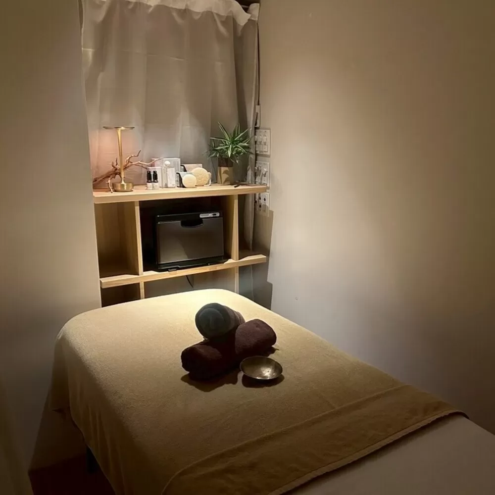 女性専用の個室サウナ【SaunaTherapy】おひとり様サウナ&アロマトリートメント利用「eチケット」[1回分] 【122007】 サウナ アロマ トリートメント サウナハット チケット SaunaTherapy 女性専用 個室サウナ ハーブティ ご褒美