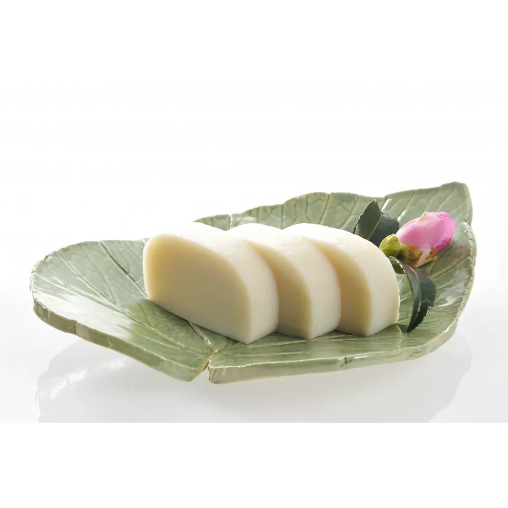 小田原蒲鉾・伊達巻セット【惣菜 かまぼこ 地元特産品 小田原特産品 板付き蒸しかまぼこ（白） 伝統技法 板付き蒸しかまぼこ（赤） だてまき こだわりのかまぼこ ふんわり、しっとり だてまき 神奈川県 小田原市 】