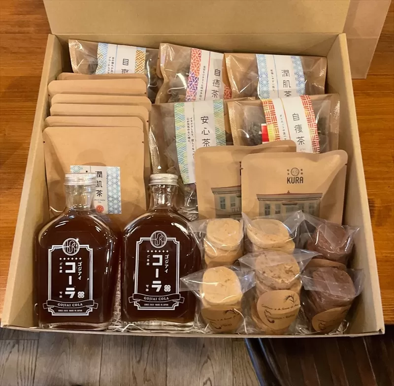 薬膳喫茶KURAオリジナル詰め合わせセット（クラフトコーラ、薬膳茶、クッキー）【 飲料 ドリンク クッキー 神奈川県 小田原市 】