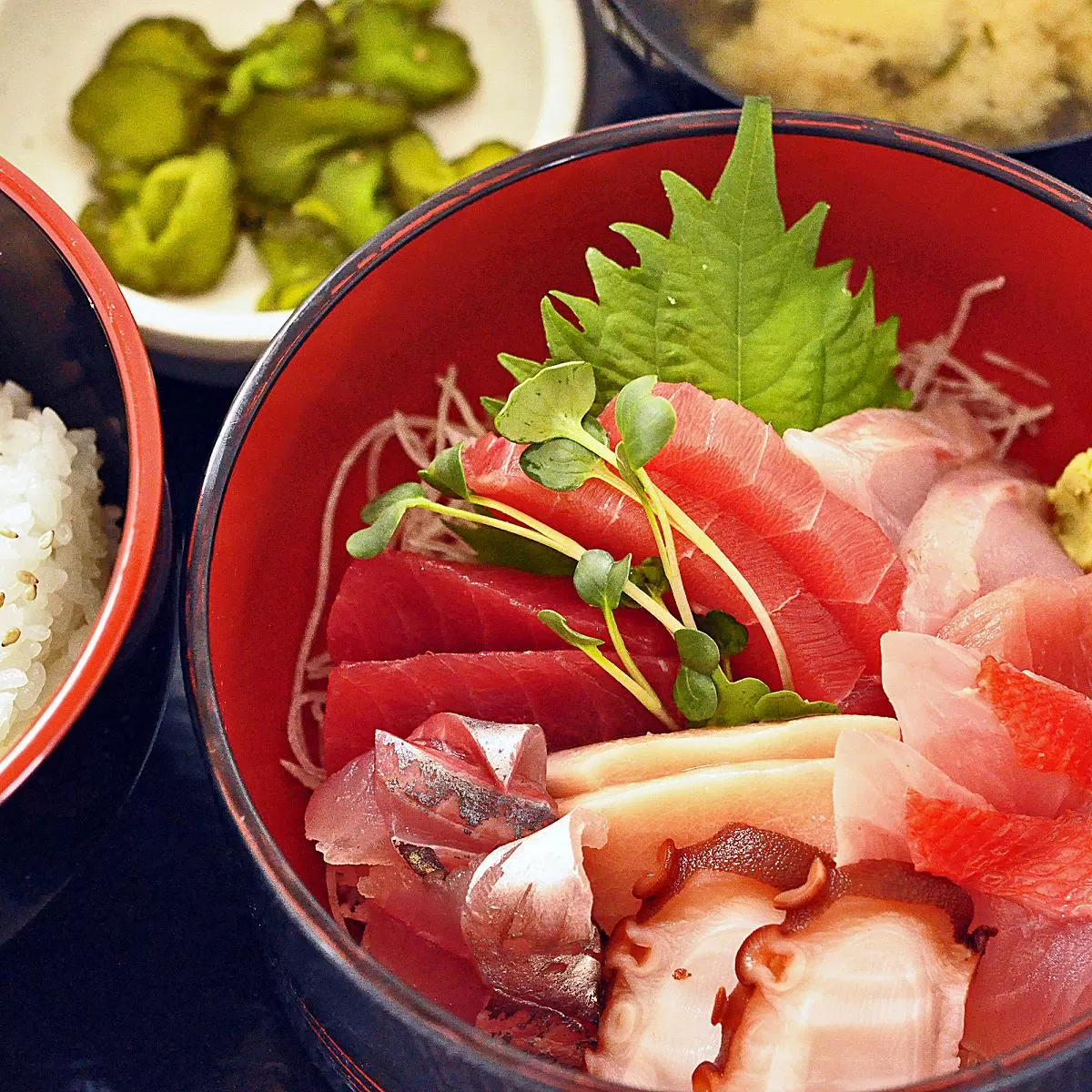 老舗魚屋直営店！まぐろ食堂七兵衛丸お食事券＋お土産セット（1名様分）