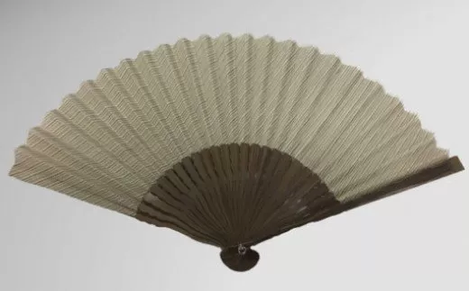 小千谷縮扇子(ベージュ) 7寸(約21cm) 小千谷織物同業協同組合 【0002-0207SV01-01】