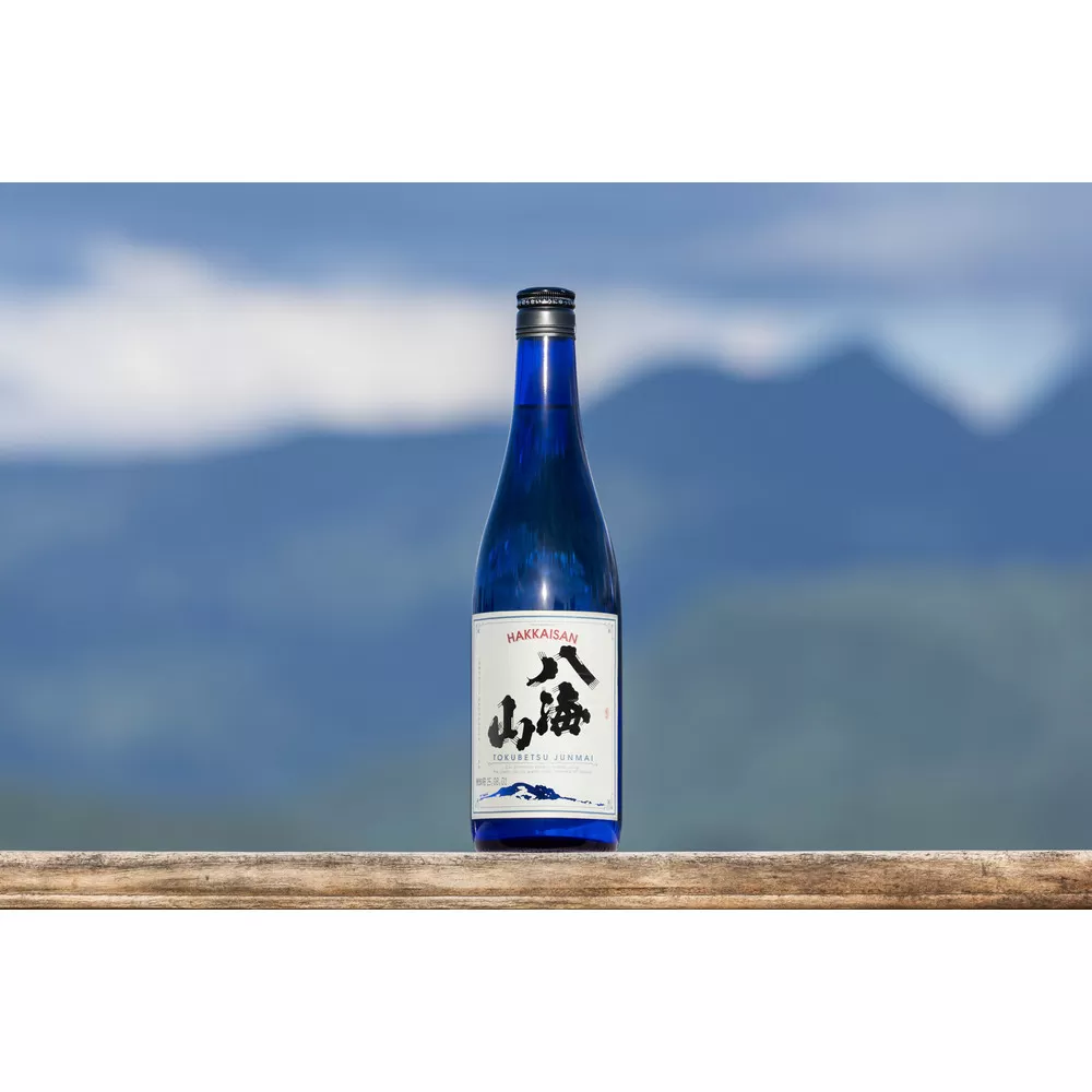 ドジャース公式日本酒 「特別純米酒 八海山」 ブルーボトル 720ml×1本 【お酒 さけ 純米酒 ギフト 人気 おすすめ 送料無料 ドジャース ロサンゼルス】