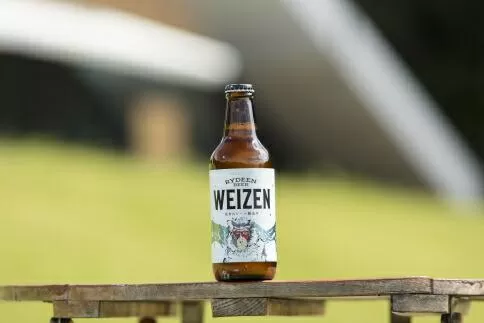 銘酒八海山の「ライディーンビールヴァイツェン」330ml×12本