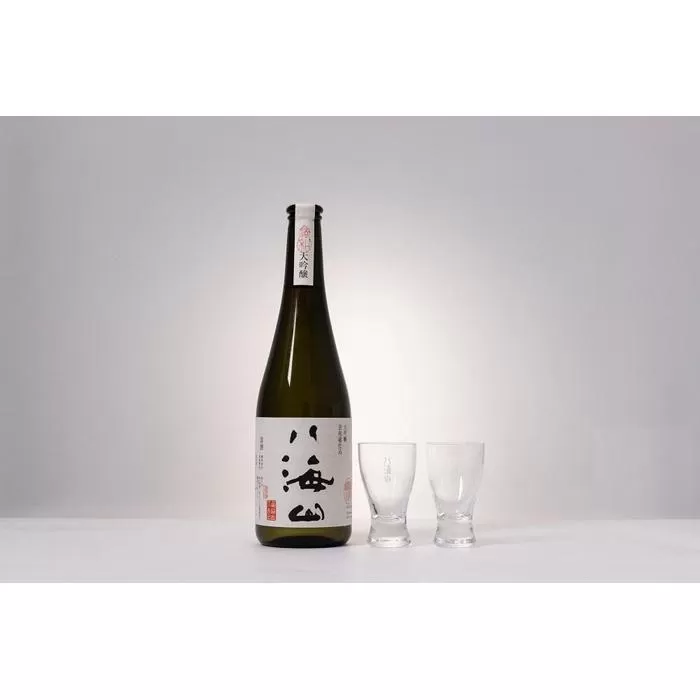 越後の名酒「八海山」 大吟醸 浩和蔵仕込【720ml】と冷酒グラス 70ml×2個セット