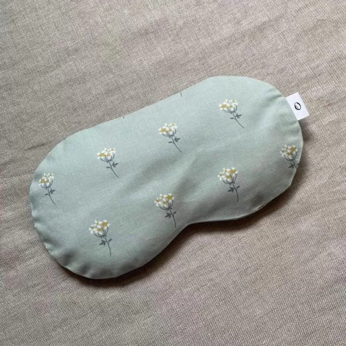 【目元用】玄米ハーブカイロ 新潟県産カモミール/オレンジ入り