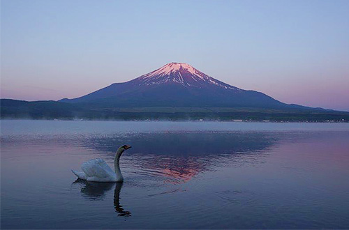 山梨県山中湖村