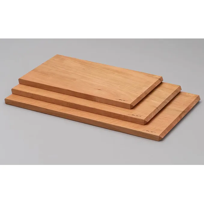カッティングボード S・M・L 3枚セット Cutting Board type A セット キッチン用品 日用品 まな板 サービングボード 国産 無垢材 クルミオイル 広葉樹 一枚板 安心 安全 木製品