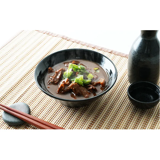 千代保稲荷神社参道 大黒屋 手作りどてめしの具（180g×10食分） 惣菜 冷凍 国産豚ホルモン ご飯のお供 ご飯にかけるだけ 簡単 便利 ビールのおつまみ お酒のおつまみ つまみ お酒のあて