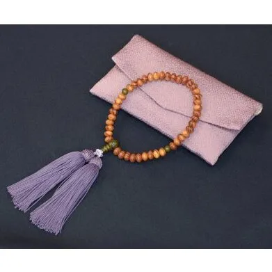 1400年の歴史を誇る近江の数珠職人が手掛けた念珠（女性用）【F002W】