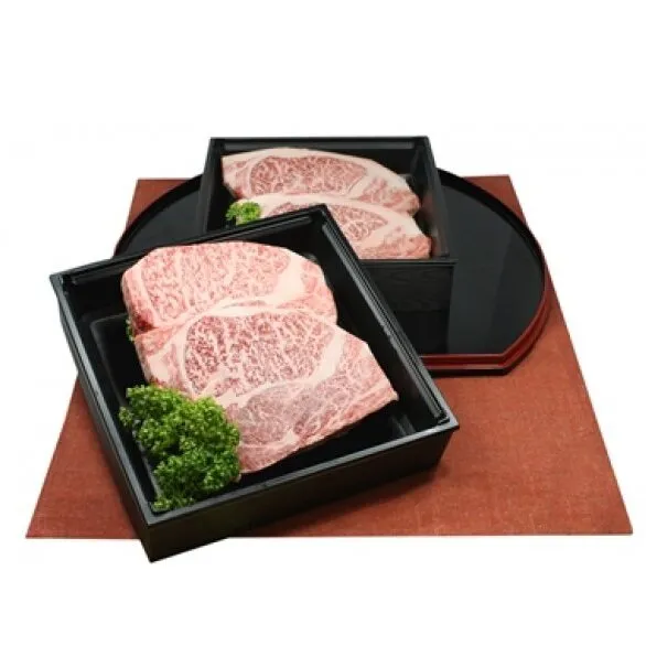 【4等級以上】近江牛 ステーキ用肩ロース【720ｇ（180g×4枚)】【AB46U】