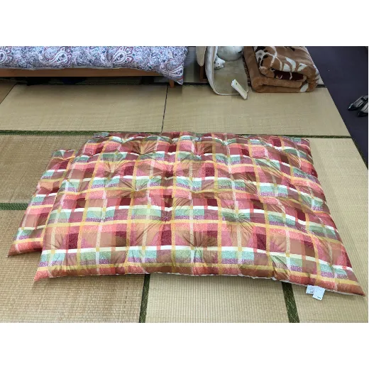 中級もめん綿入り布団　２枚　掛敷セット（お客様用に最適）【CW39W】