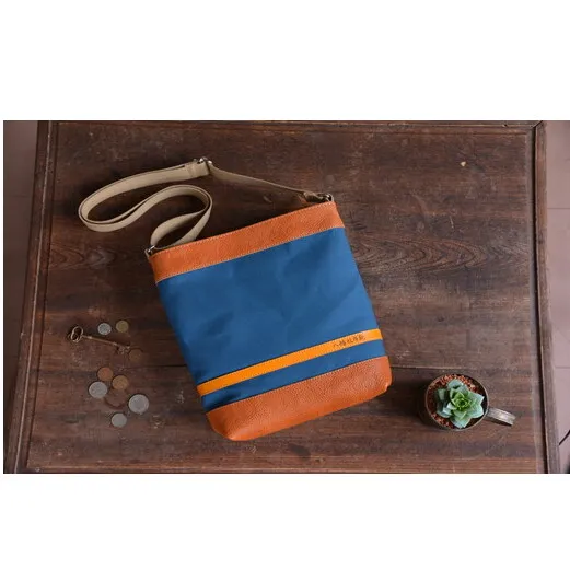 ハンドメイド　八幡帆布鞄　ショルダーバッグ　タテ型　琵琶湖ブルー　名入れ可　【CC09W】

