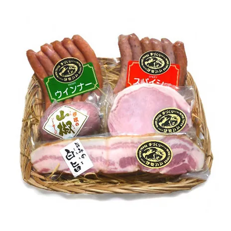 ハム 伊吹の旨味ハム セット ロースハム 山椒 ソーセージ ウィンナー ウインナー ベーコン 詰め合わせ ギフト アウトドア キャンプ BBQ 肉 お肉 豚 豚肉 食べ比べ おつまみ つまみ 伊吹 国産 箱入り のし 熨斗 対応可 
