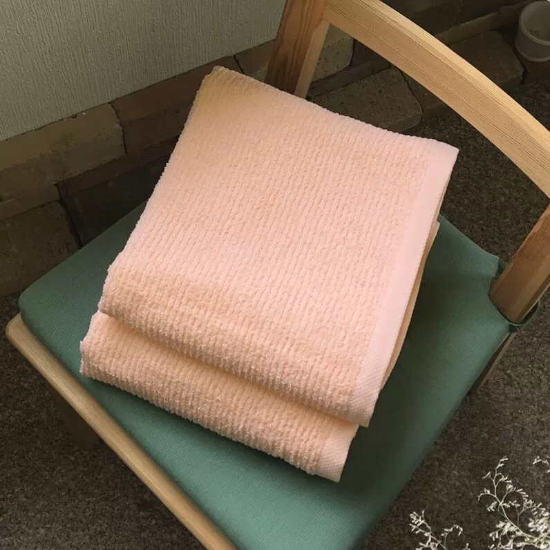 90×150ヒバ抗菌大判バスタオル２枚セット（オレンジ）泉州タオル【泉州タオル 国産 吸水 普段使い 無地 シンプル 日用品 家族 ファミリー】 015B333