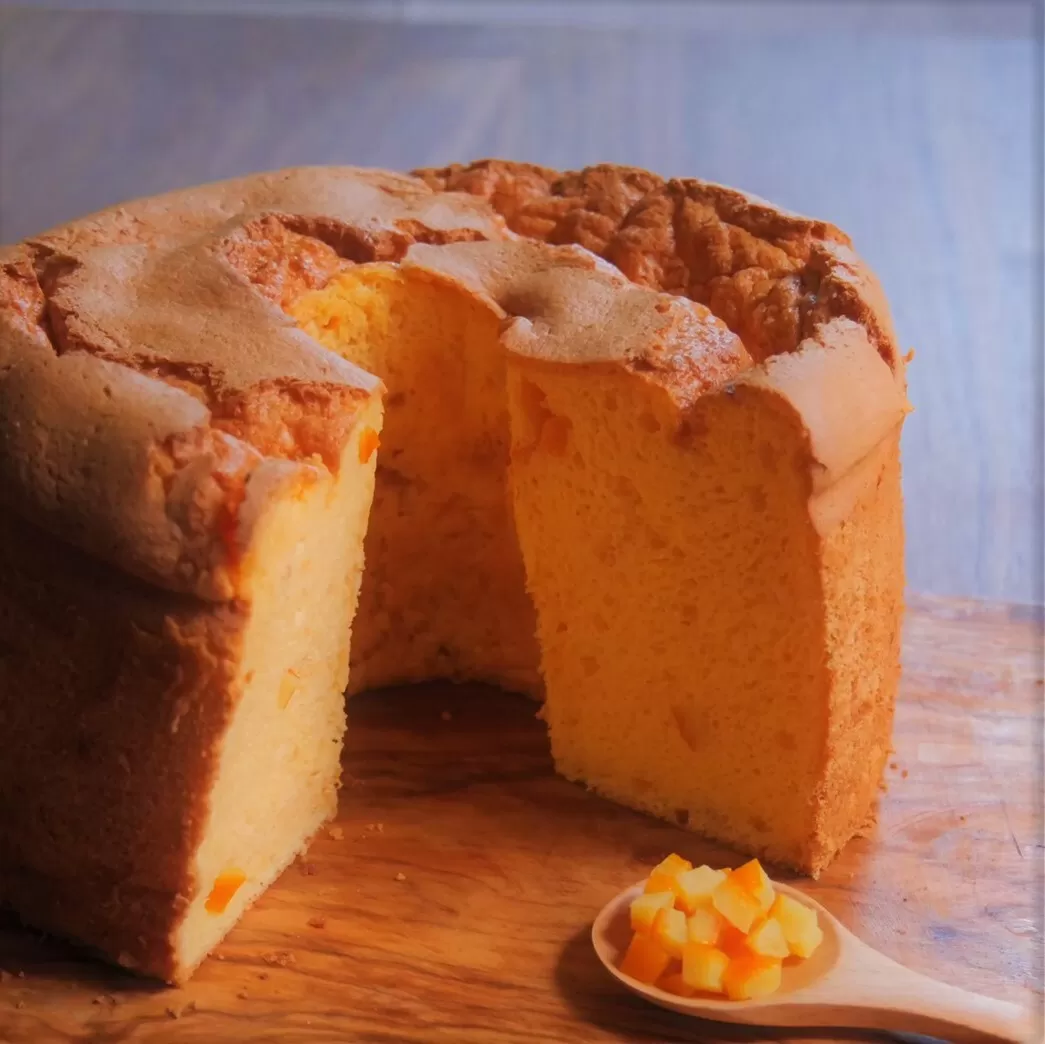 人気の しっとり ふわふわ ビオ・シフォンケーキ ホール  [オレンジ]【ひみつのひとさじ】お菓子 焼菓子 洋菓子 スイーツ シフォン ケーキ チョコレート 詰合せ オーガニック 低糖質 贈り物 ギフト ティータイム コーヒーブレイク