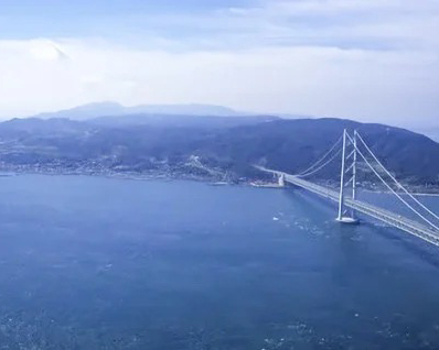 (4)　観光の振興 （世界的観光立島へ！）