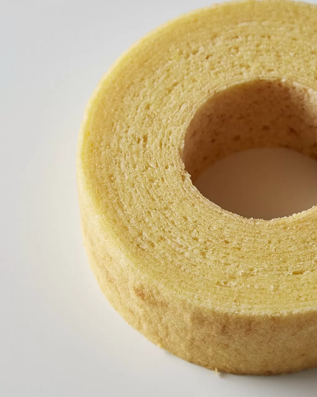 玄米ソフトバーム [お菓子 スイーツ 焼き菓子 バウムクーヘン] おやつ なめらか しっとり感 お茶菓子 ティータイム