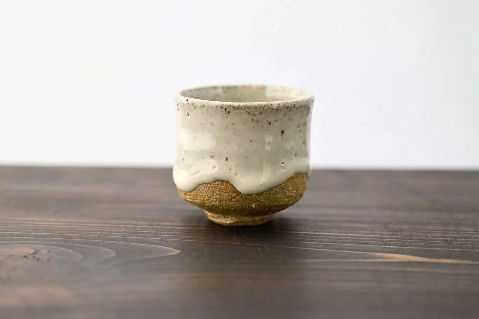 山田錦ぐい呑（わら灰釉）[ぐいのみ 食器 酒器 お猪口 おちょこ 日本酒 お酒 酒] インテリア