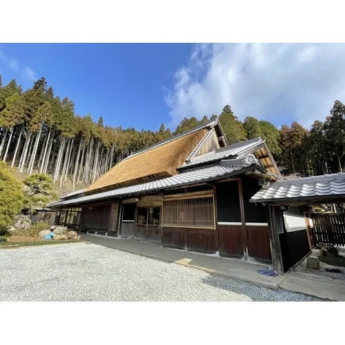 うだ薬湯の宿 やたきや ご宿泊券 1棟貸し／なつかしいみらいクリエイター 古民家 ホテル 奈良県 宇陀市 お中元 贈答用 贈り物 暑中見舞い 夏休み 旅行 ギフト プレゼント 大自然 チケット 体験 アクティビティ 送料無料 ふるさと納税 ギフト 贈り物 お祝い 旅行