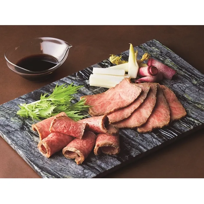 (冷凍)大和榛原牛 プレミアム ローストビーフ 250ｇ ソース付 ／ うし源 本店 ふるさと納税 イチボ ヒウチ 父の日 母の日 手土産 奈良県 宇陀市 お中元 贈答用 贈り物 暑中見舞い お土産 お歳暮 内祝いまとめ買い 美味しい部位 キャンプ 送料無料 正月
