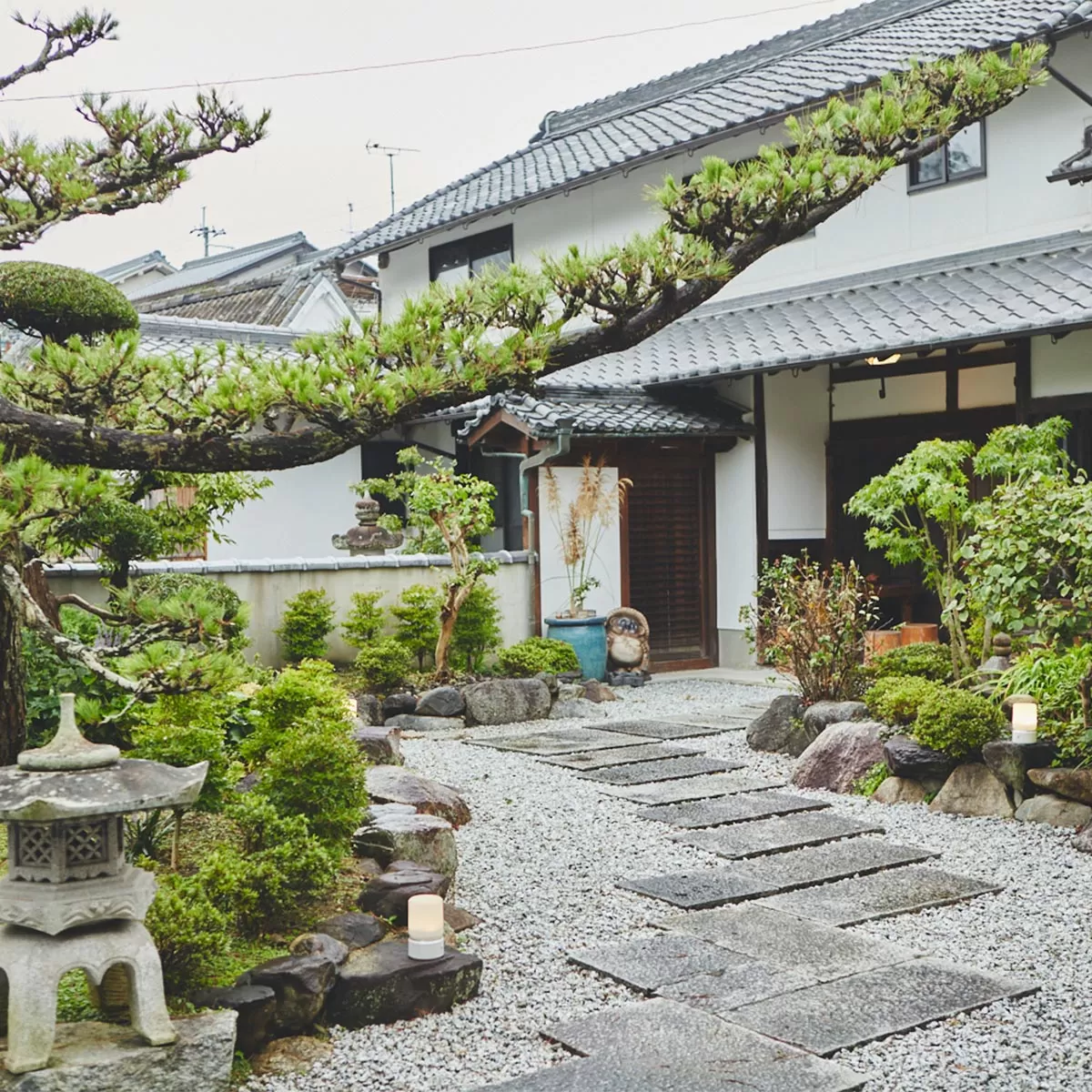 食事と露天風呂が人気の宿「明日香のお宿キトラ」宿泊チケット１泊・４人用