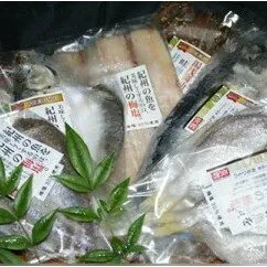 ZD6177n_和歌山の近海でとれた新鮮魚の梅塩干物と湯浅醤油みりん干し6品種10尾入りの詰め合わせ