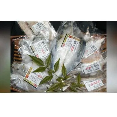 ZD6178n_和歌山の近海でとれた新鮮魚の鯛入り梅塩干物と湯浅醤油みりん干し7品種11尾入りの詰め合わせ