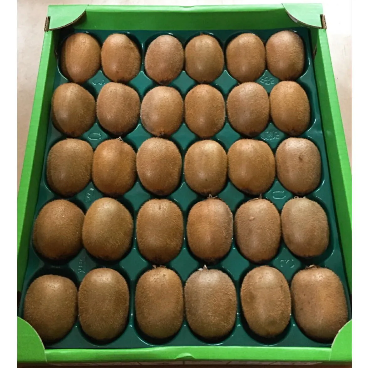 ZE6187n_【2026年先行予約】和歌山県産 キウイフルーツ 3.6kg (サイズ混合)【まごころ手選別】