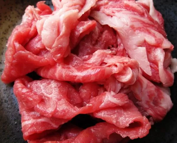 【和歌山県特産和牛】《熊野牛》切り落とし　約850g｜国産 牛肉 ビーフ 炒め物 高級肉