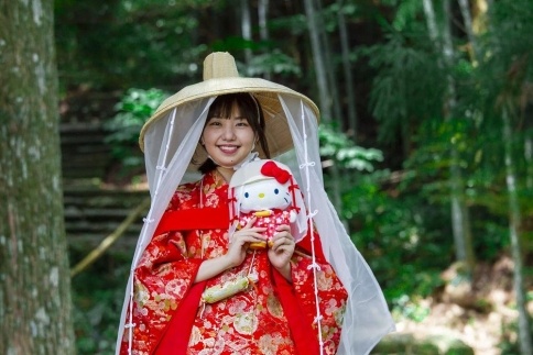 ふるさと納税限定 サンリオ ハローキティ 平安衣装 ぬいぐるみ