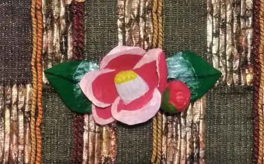 11月の帯留め(椿)(兼ブローチ) / 控え目 謙虚 美徳 優美さ