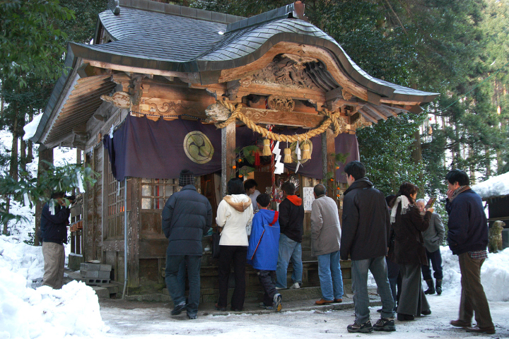 金持神社 初もうで