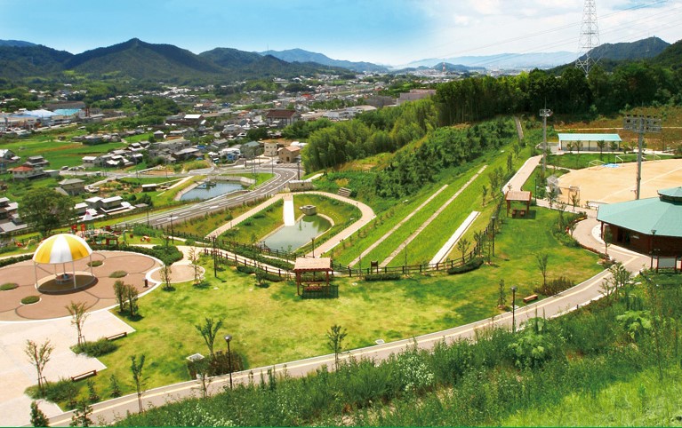 つばきの丘運動公園