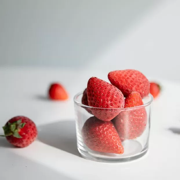 訳あり 冷凍 オーガニックいちご1kg 有機いちご 苺 さちのか