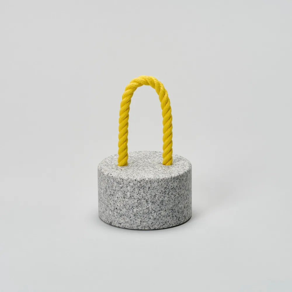 FUJ #1 Yellow|庵治石ドアストッパー