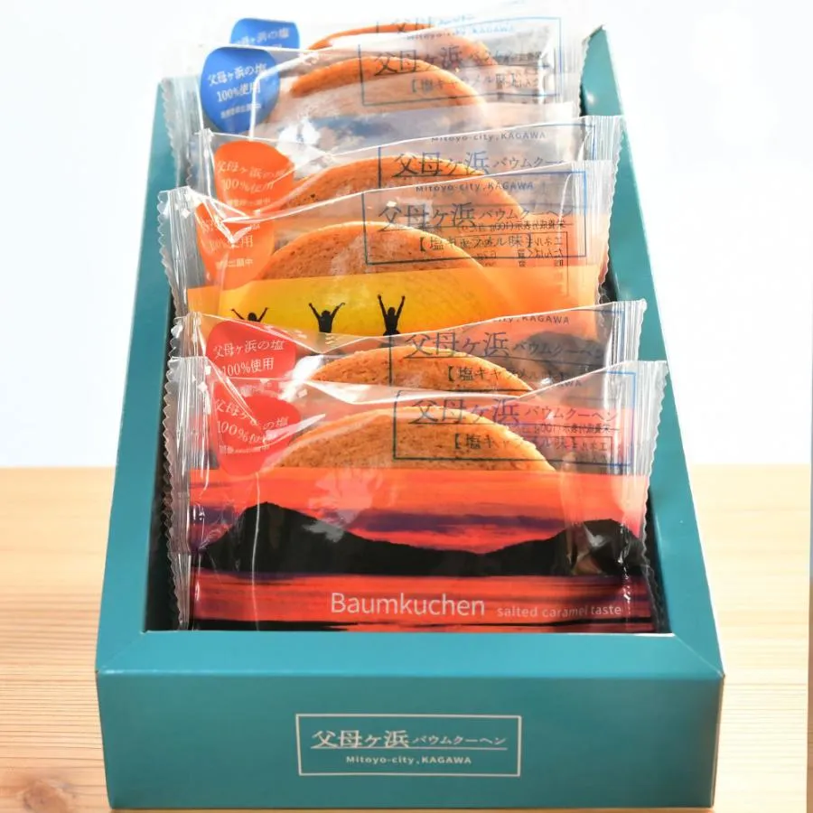 父母ケ浜ﾊﾞｰﾑｸｰﾍﾝ(塩ｷｬﾗﾒﾙ味)