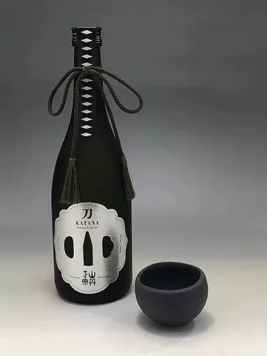 地酒と菊間瓦の酒器セット