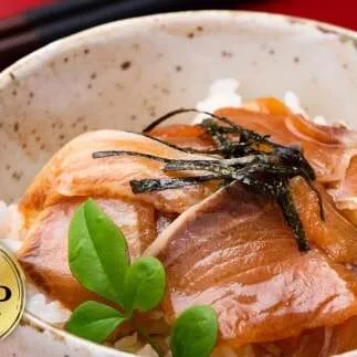 活き締めブリの醤油漬け丼 4パックセット 鰤 ぶり 漬け丼 漬け 丼 素 海鮮 醤油漬け 小分けパック まとめ買い お茶漬け かんたん 一人暮らし お取り寄せグルメ 海鮮丼【企業組合　宇佐もん工房】 [BQAB053]