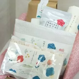 A-222 　とさむすび詰め合わせセット（おうちじかんを楽しむセット）和紙 マスク 入浴剤 サシェ 匂い袋 不織布 掃除 料理 グッズ おうち時間 可愛い 詰め合わせ セット プレゼント 故郷納税 ふるさとのうぜい 返礼品 高知県 高知 10000円
