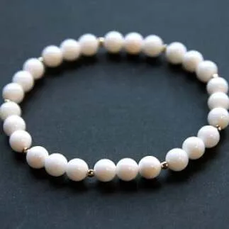 Ａ-185　白珊瑚ブレスレット