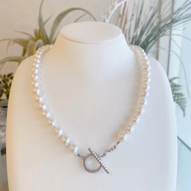 大人カジュアル♪マンテル留め具のアコヤ真珠ネックレス 44cm ジュエリー アクセサリー ネックレス 真珠 パール 美穂野 佐賀市 ：C167-011