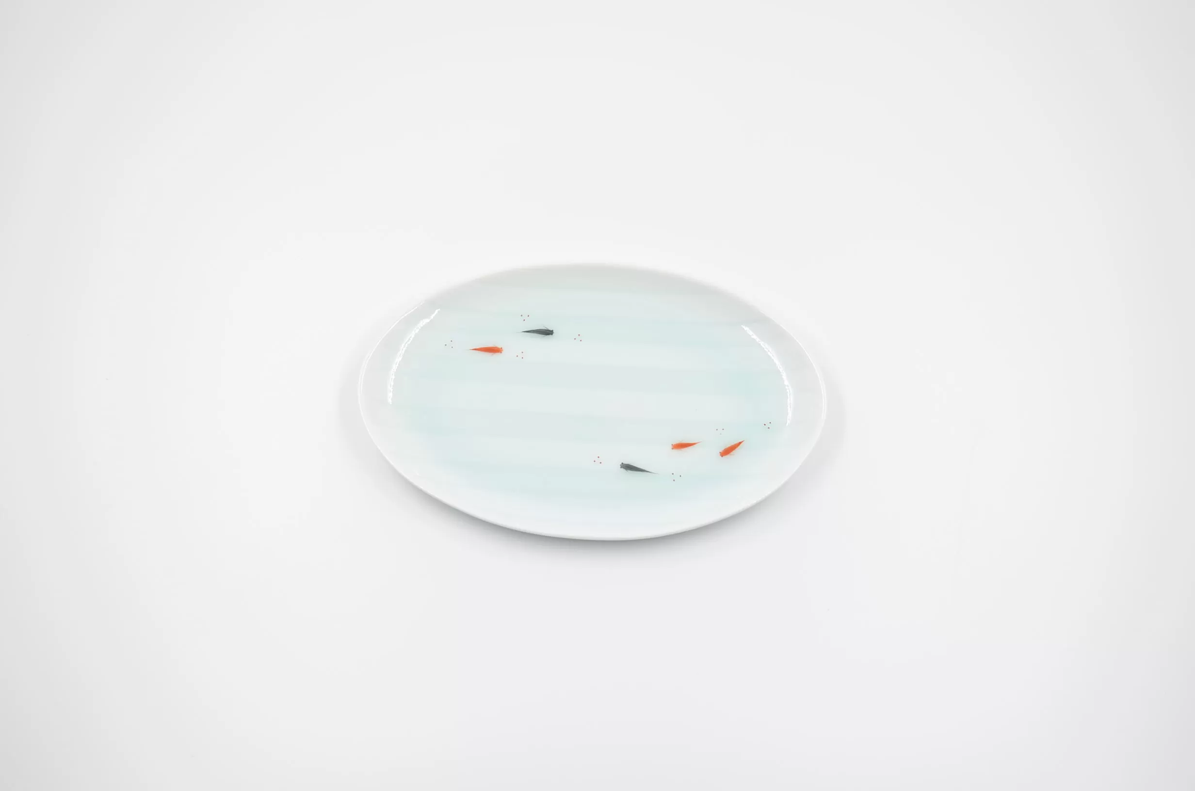 青白磁メダカ十草楕円皿　023-H1219