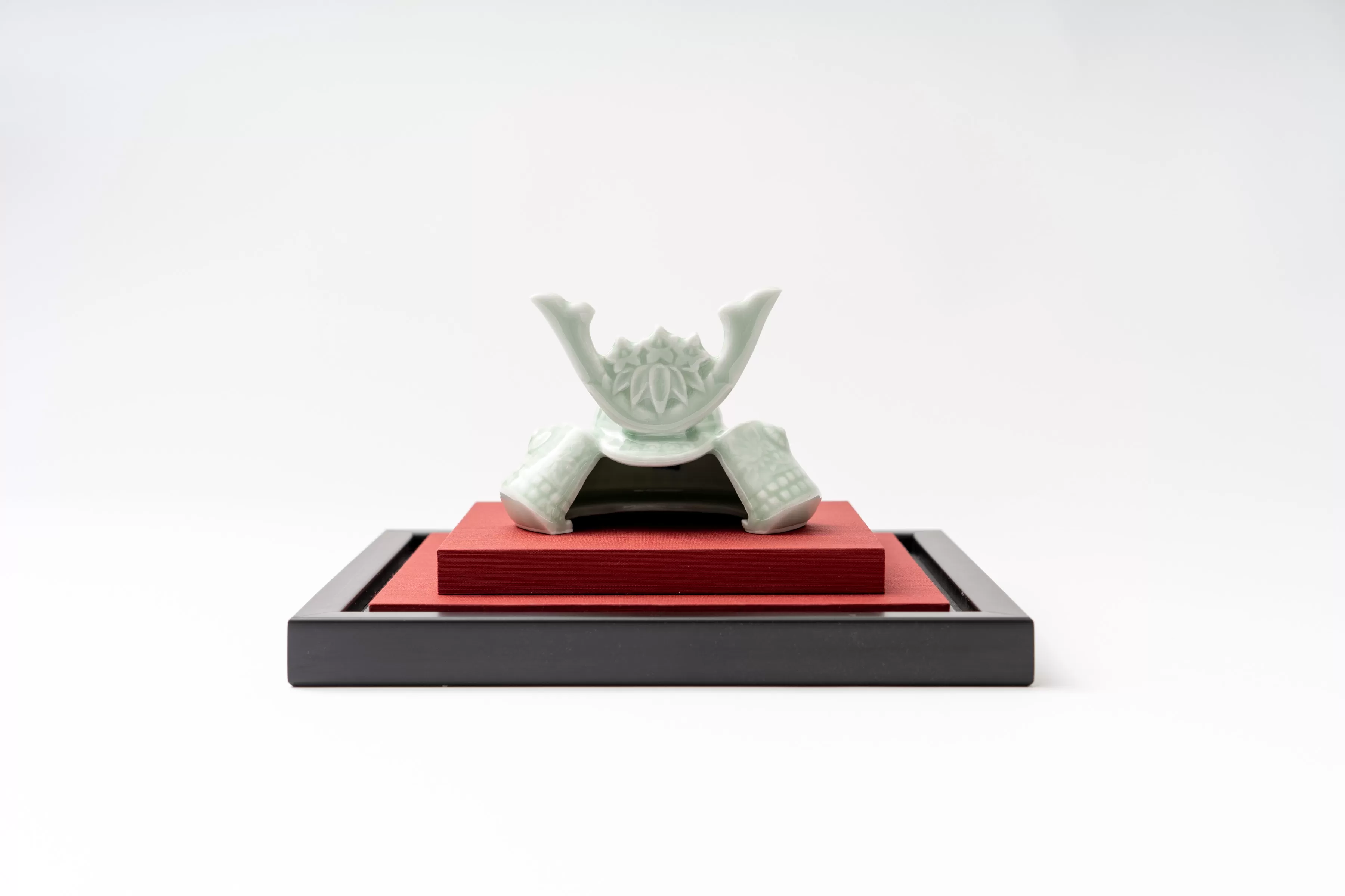 青磁 兜飾り（小） 023-H1057