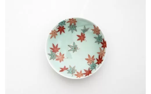 【伊万里焼】青磁色鍋島紅葉文5寸高台皿 023-H628
