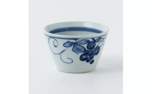 【伊万里焼】伊万里陶苑 ぶどう柄うどん猪口 070-H720