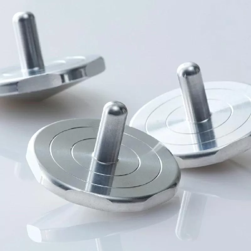 上峰町の金属加工会社製｢上峰 精密コマ｣ 3個セット【受注生産!!】C-521
